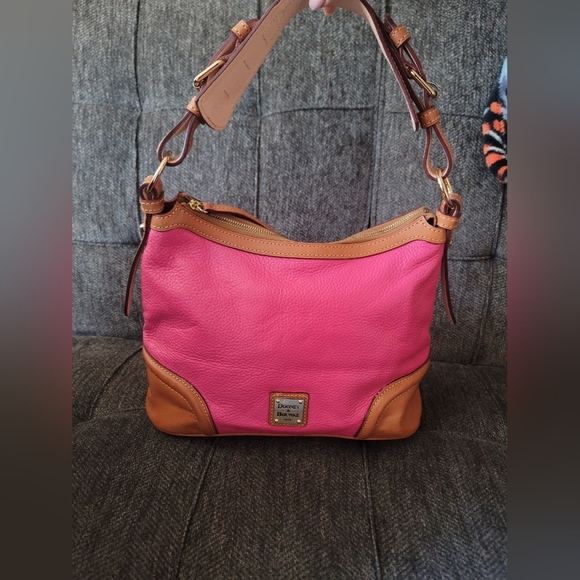 Dooney & Bourke Y2K Pebbled Leather Shoulder Bag - Picture 16 of 16